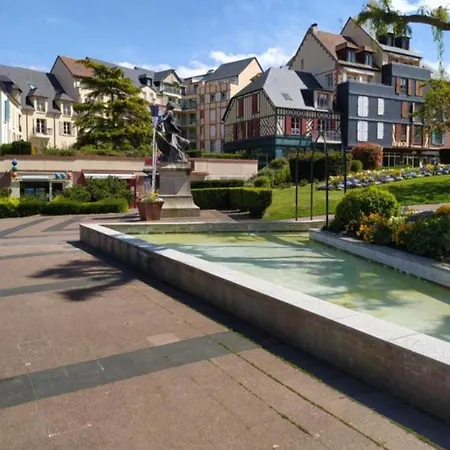 Lägenhet En Plein Coeur De *